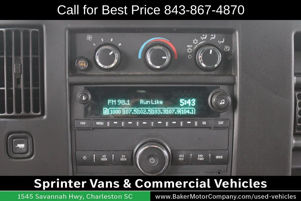 2023 GMC Savana Cargo Work Van - Photo 23