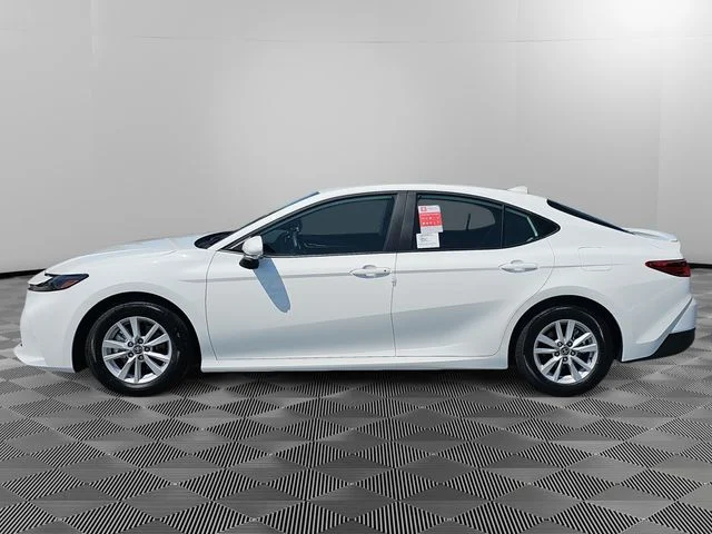 New 2026 Ice Cap Toyota LE image 2