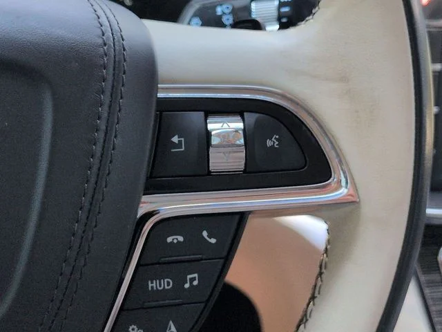 Certified Used 2019 Dark Gray Lincoln Black Label image 25