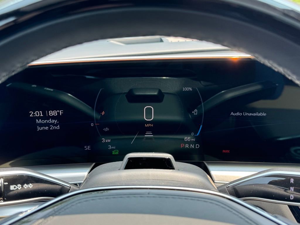 2025 Cadillac LYRIQ Luxury 3 - Photo 27