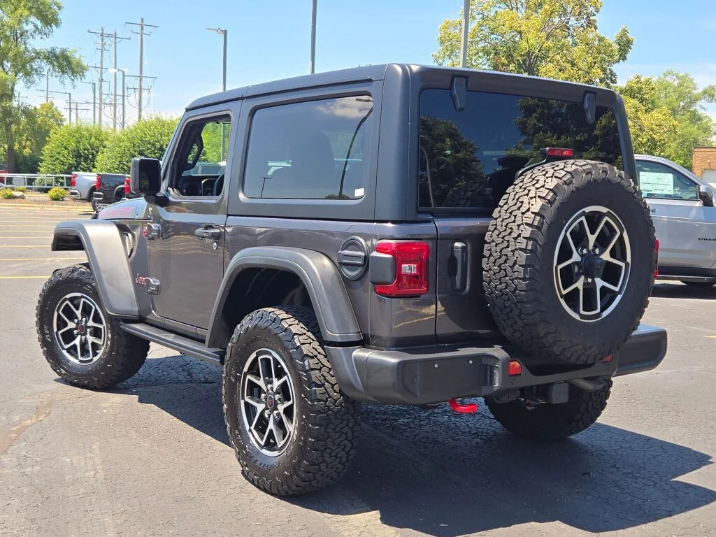 Used 2024 Gray Jeep Rubicon image 11
