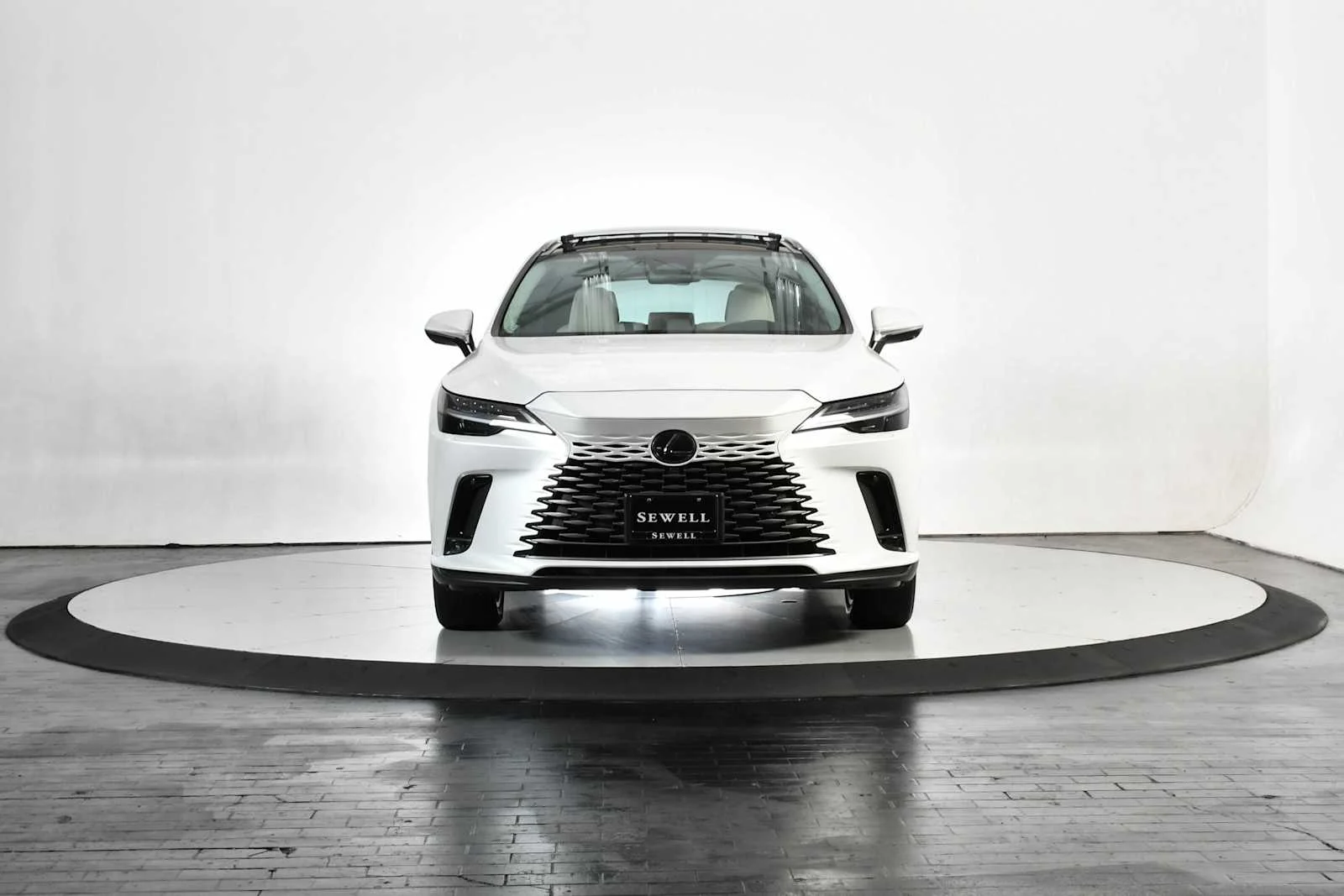 Used 2023 Eminent White Pearl Lexus Luxury image 10
