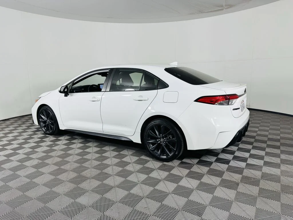 Used 2024 White Toyota SE image 22
