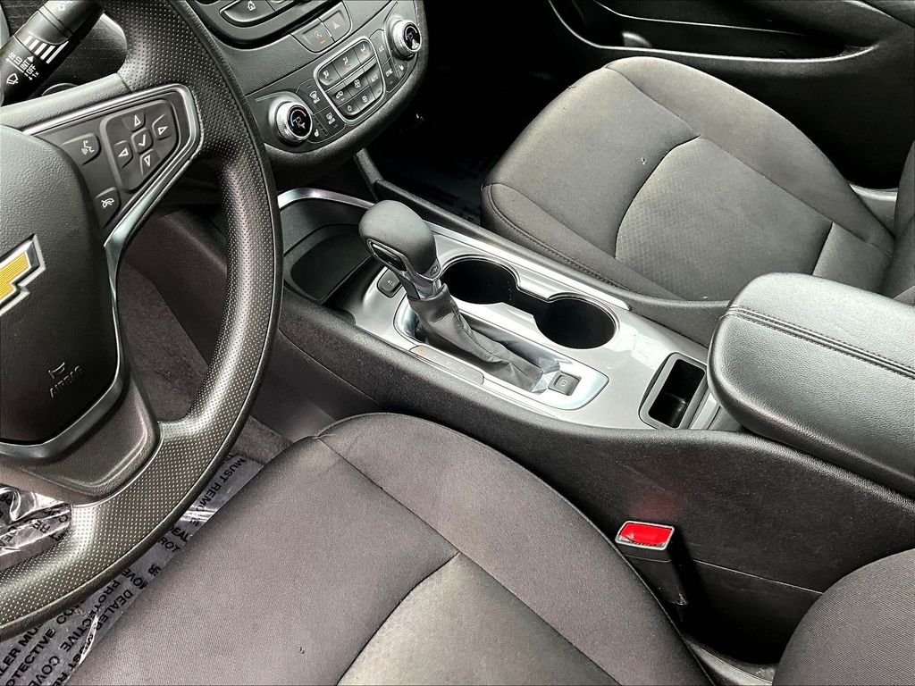 Used 2024 Blue Chevrolet LT image 15