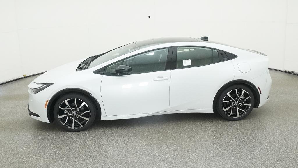 2026 Toyota Prius Plug-in Hybrid XSE Premium - Photo 12