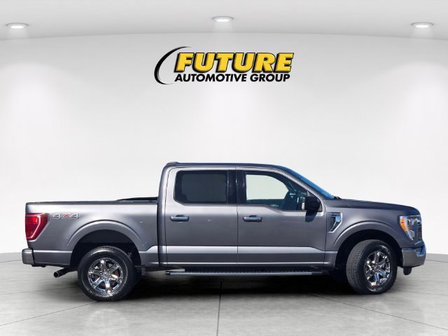 Used 2021 Gray Ford XLT image 3