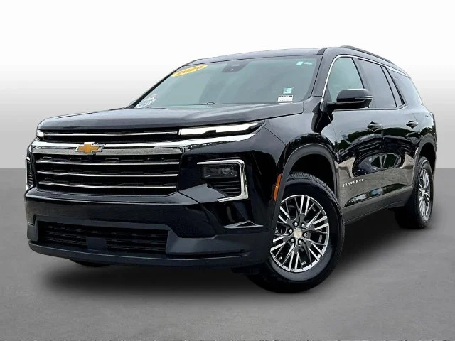 Used 2026 Black Chevrolet LT image 3