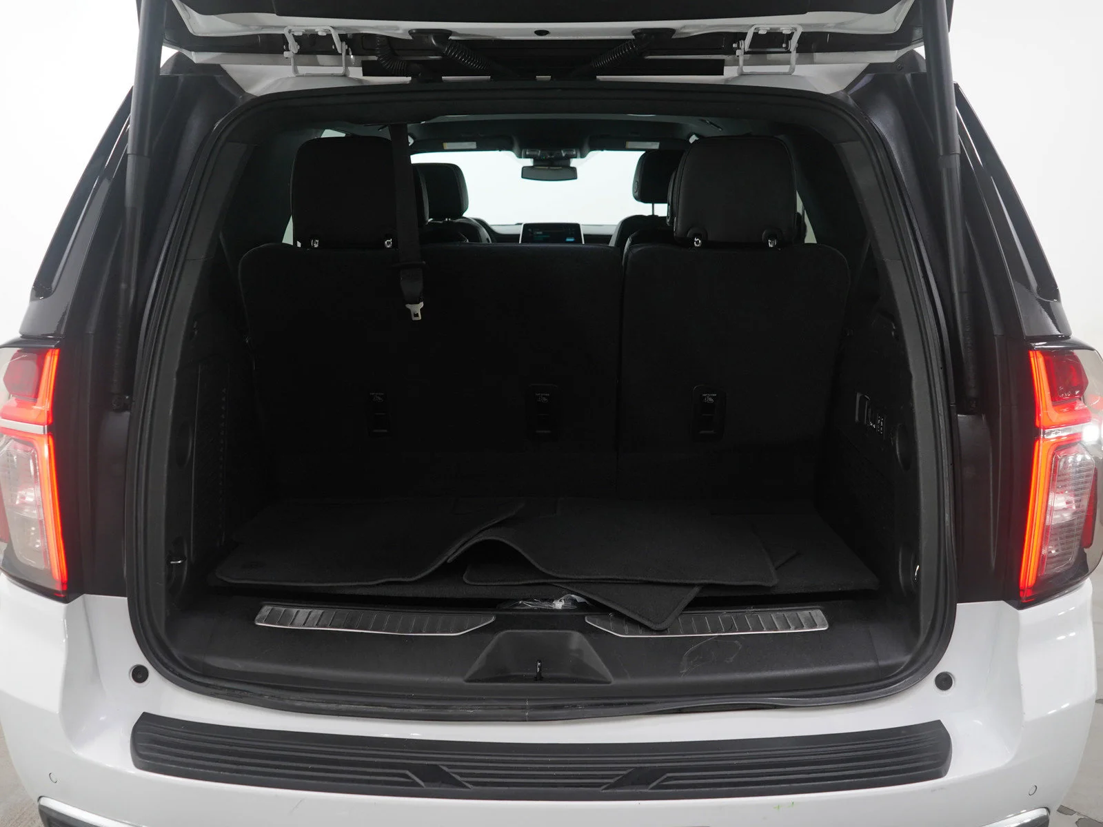 2024 Chevrolet Tahoe Premier - Photo 20