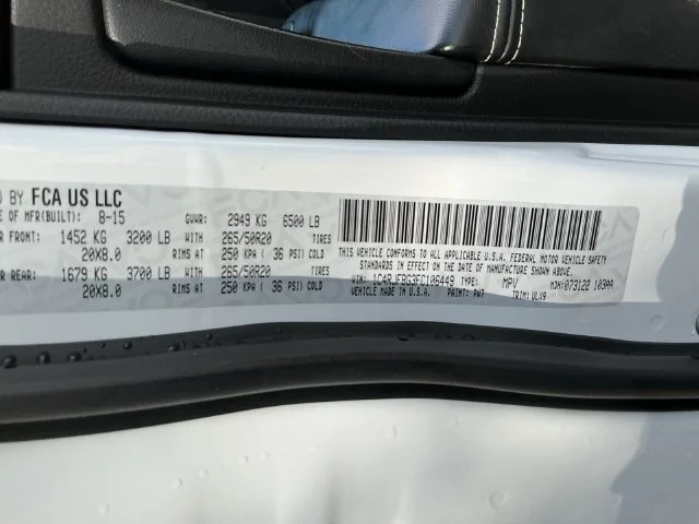 Used 2015 White Jeep Limited image 25