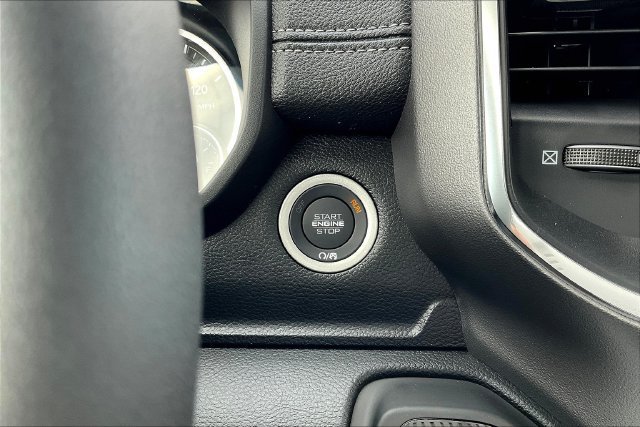 New 2026 Bright White Clear-Coat Exterior Paint RAM Laramie image 18