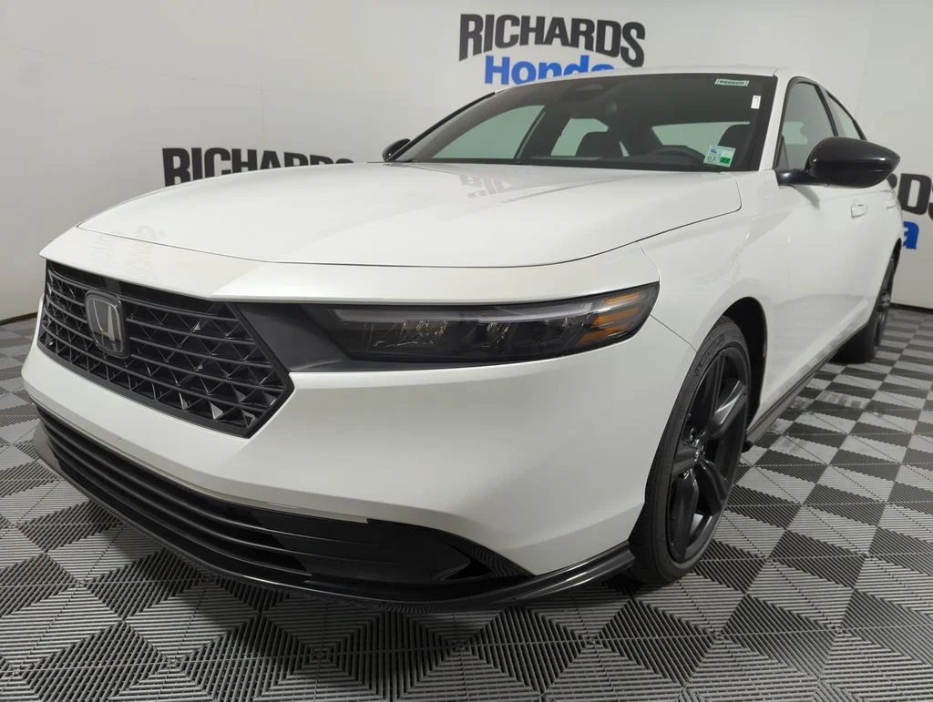 2026 Honda Accord Hybrid Sport-L's photo