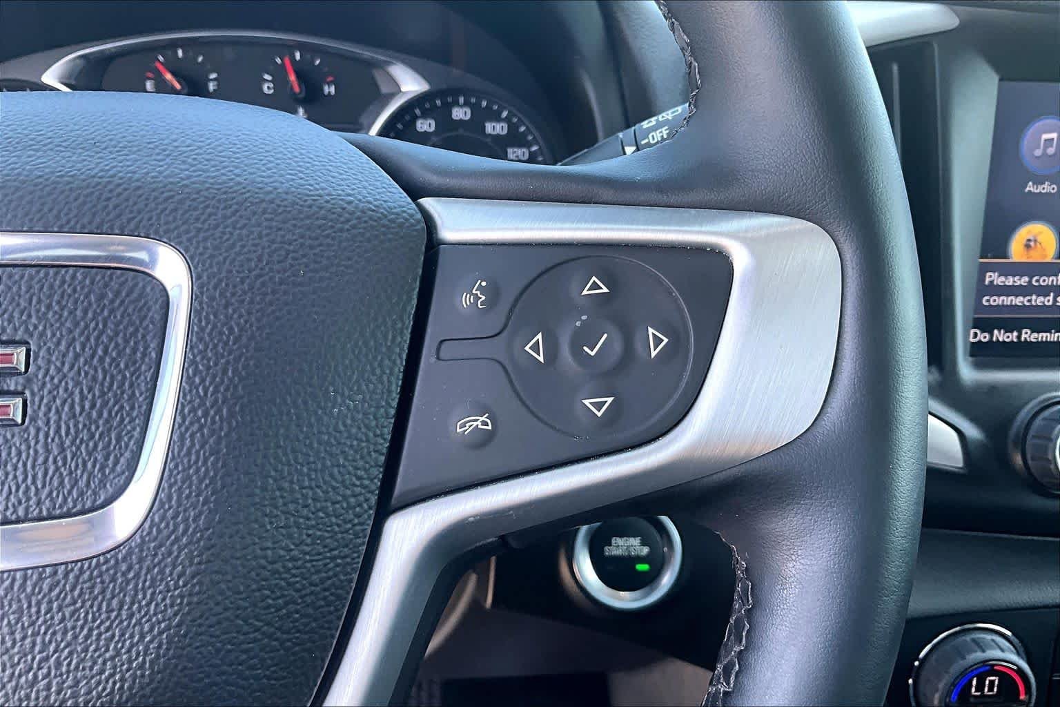 2024 GMC Terrain SLT - Photo 21