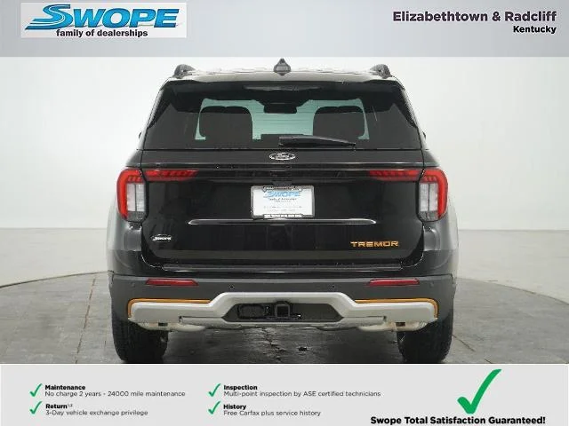 New 2026 Agate Black Metallic Ford Tremor® image 40