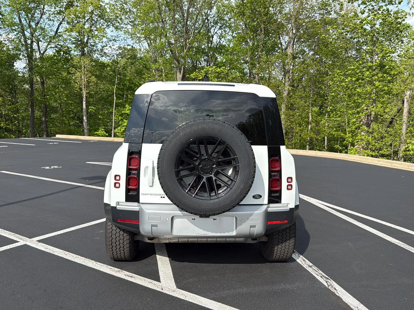 Used 2020 Fuji White Land Rover S image 4