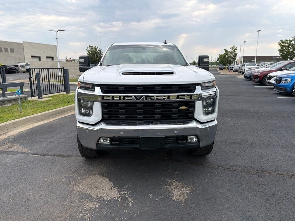 Used 2020 Chevrolet Silverado 2500HD LT with VIN 1GC4YNE79LF110219 for sale in Kansas City