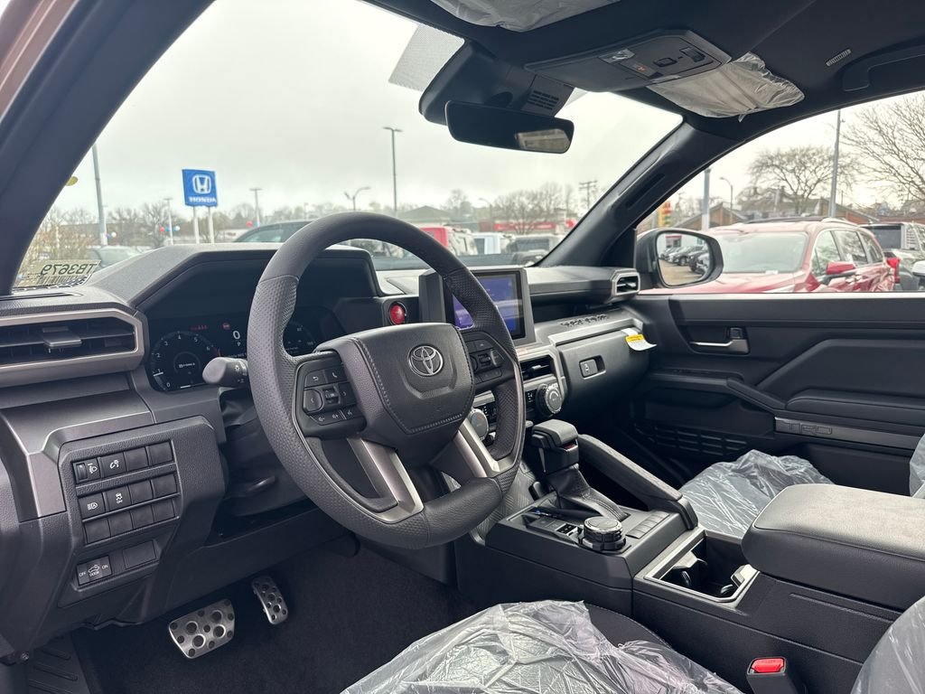 2026 Toyota Tacoma TRD Sport - Photo 17