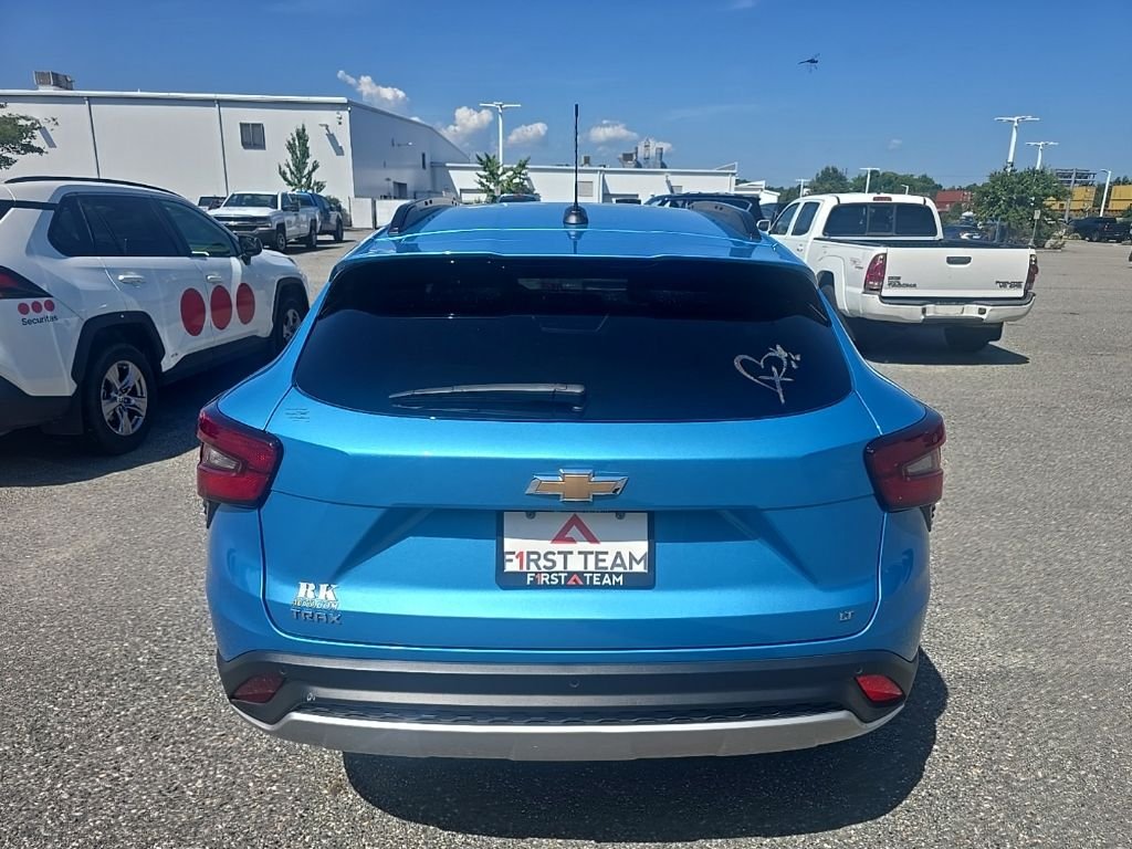 Used 2025 Blue Chevrolet LT image 6