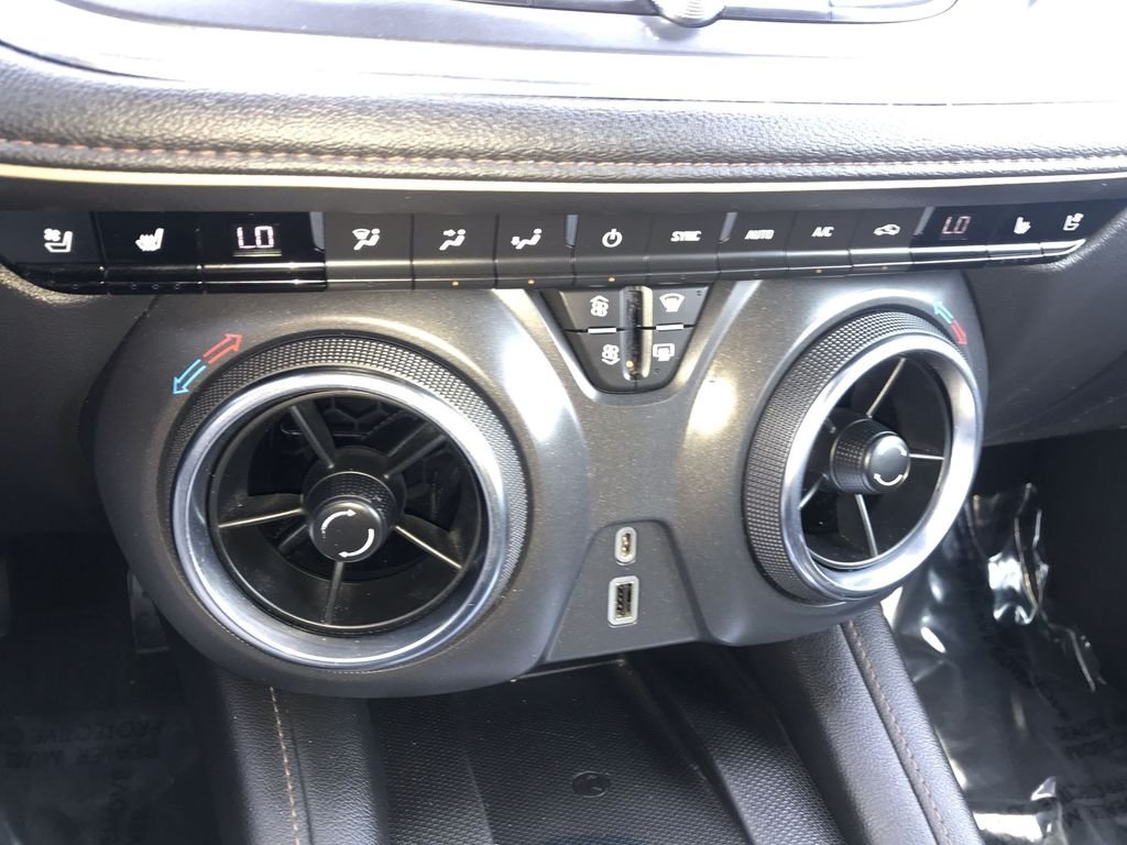 Used 2022 Blue Chevrolet Premier image 19