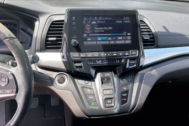 Used 2020 Black Honda EX-L image 31