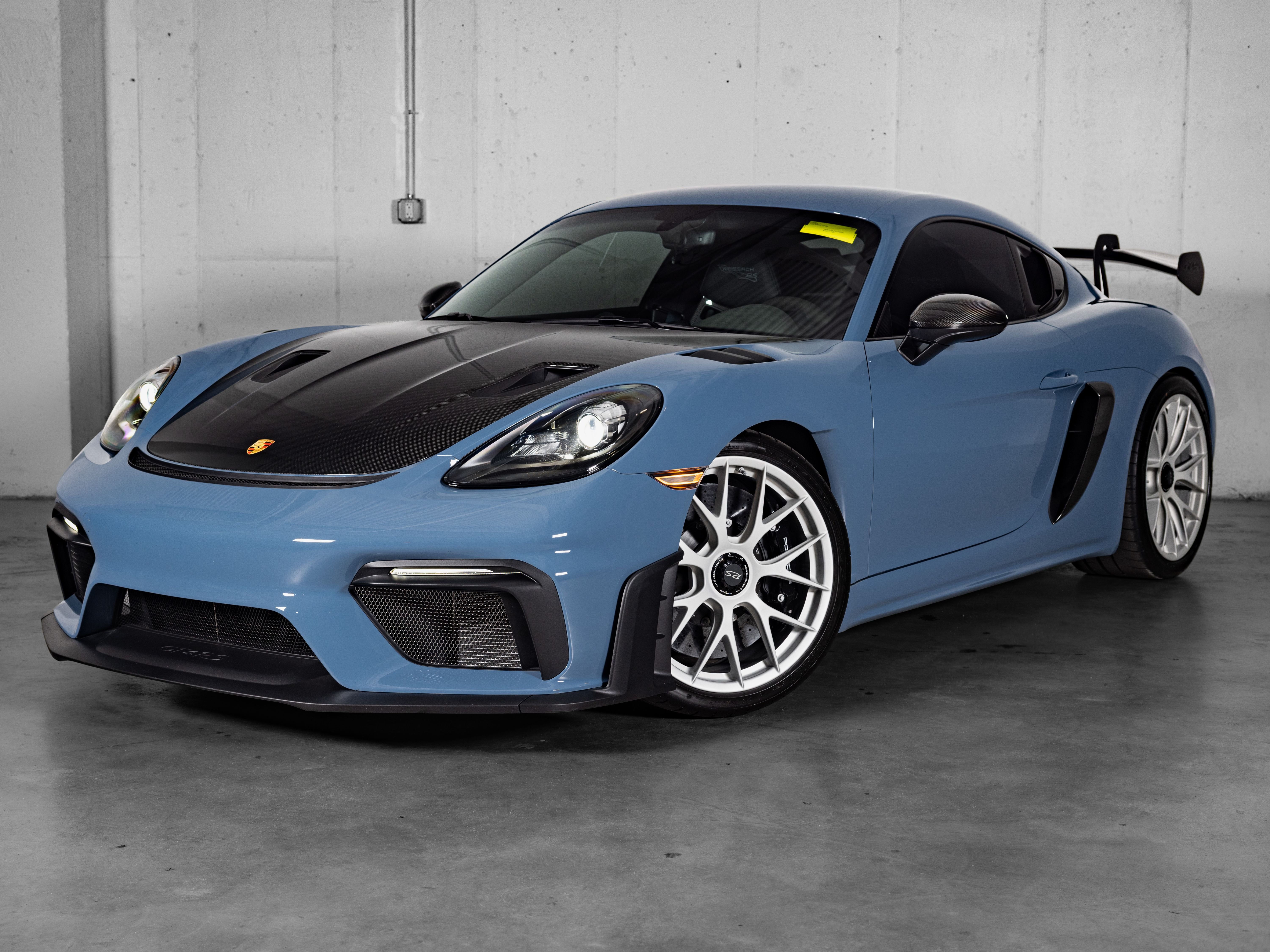 2023 Porsche Cayman GT4 RS