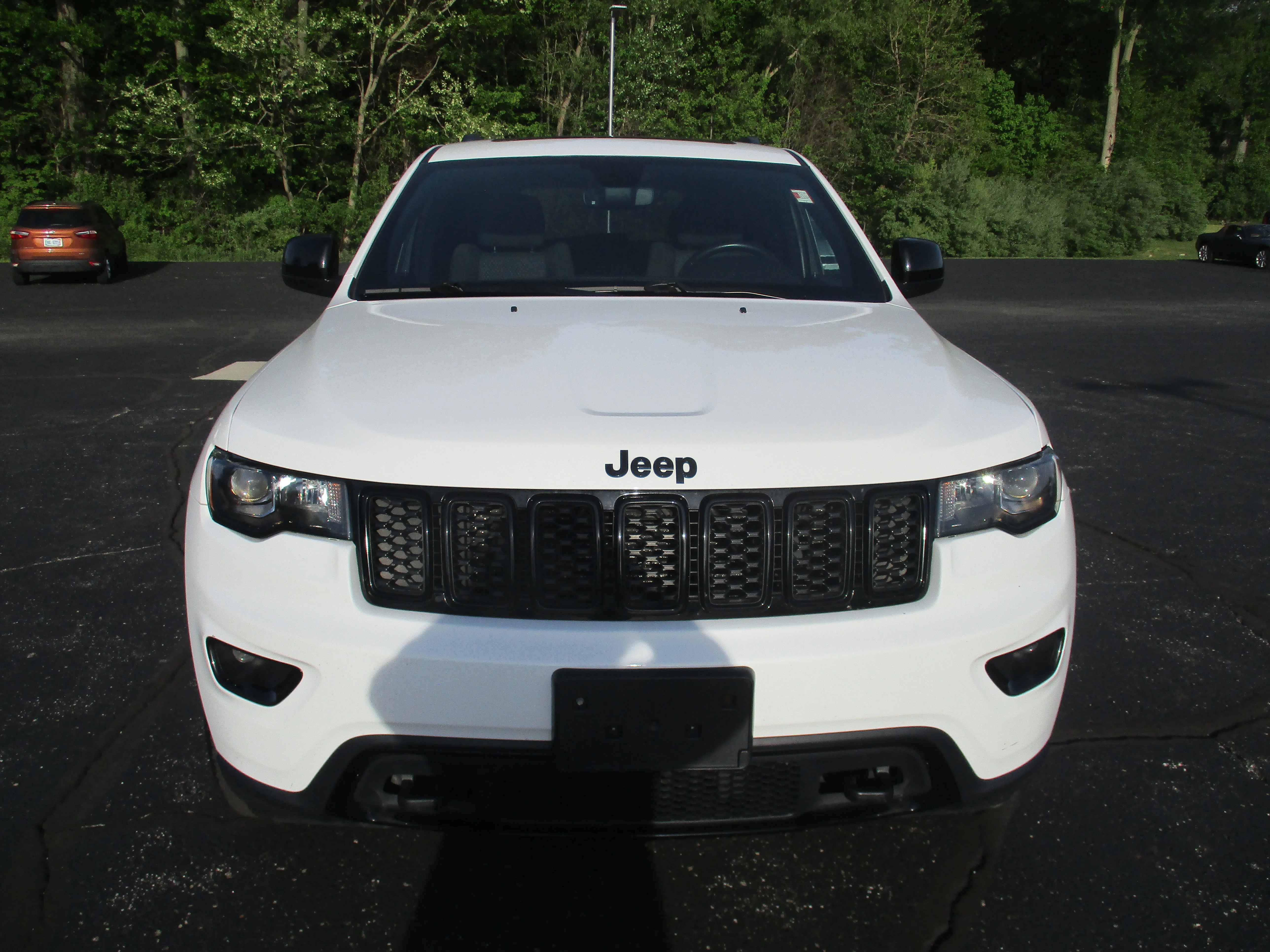 Used 2018 Bright White Clearcoat Jeep Upland image 5
