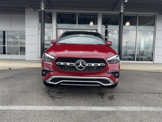 New 2026 MANUFAKTUR Patagonia Red Metallic Mercedes-Benz GLA 250 4MATIC® image 22