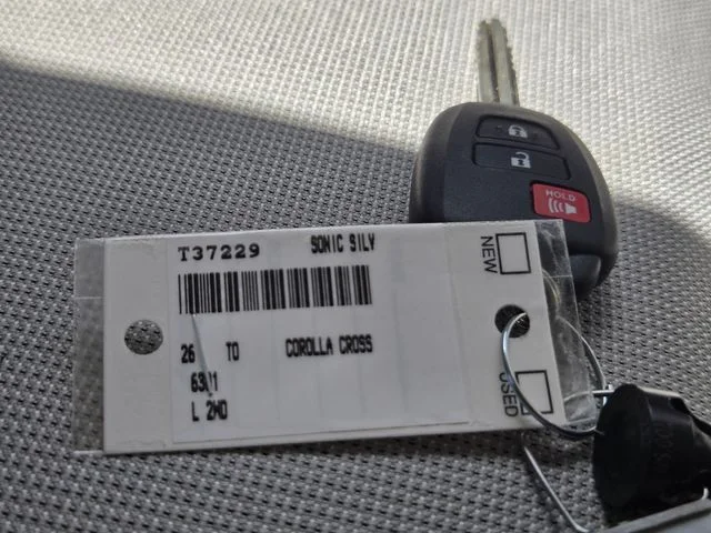 New 2026 Sonic Silver Toyota L image 27