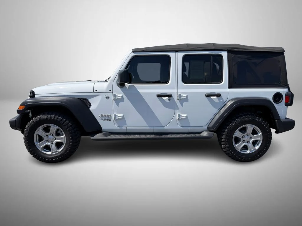 Used 2018 White Jeep Unlimited Sport S image 6