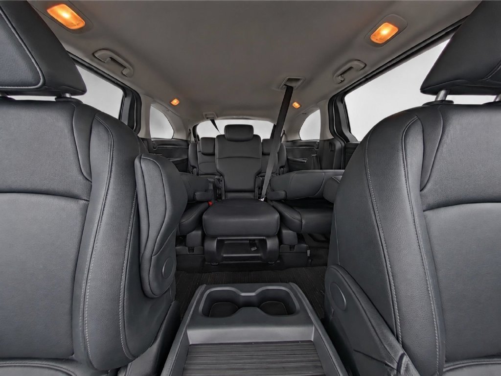 Used 2025 Black Honda EX-L image 16