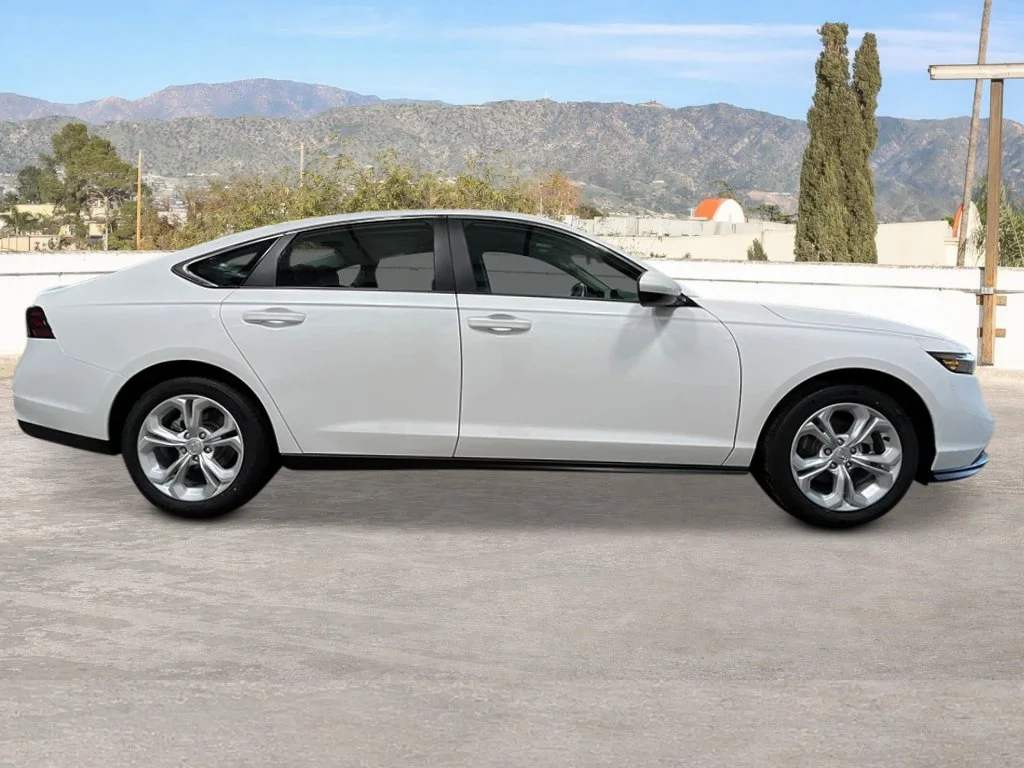 2026 Honda Accord LX - Photo 7