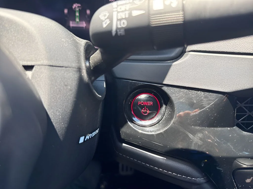 Used 2025 Silver Honda Sport-L image 20