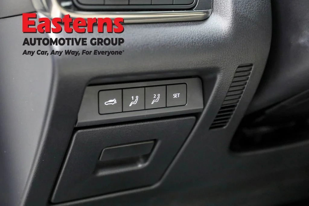 Used 2022 White Mazda 2.5 Turbo Premium Plus Package w/Premium Plus Package image 22
