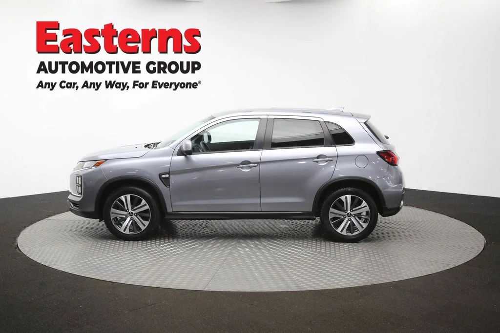 Used 2024 Gray Mitsubishi 2.0 ES image 59