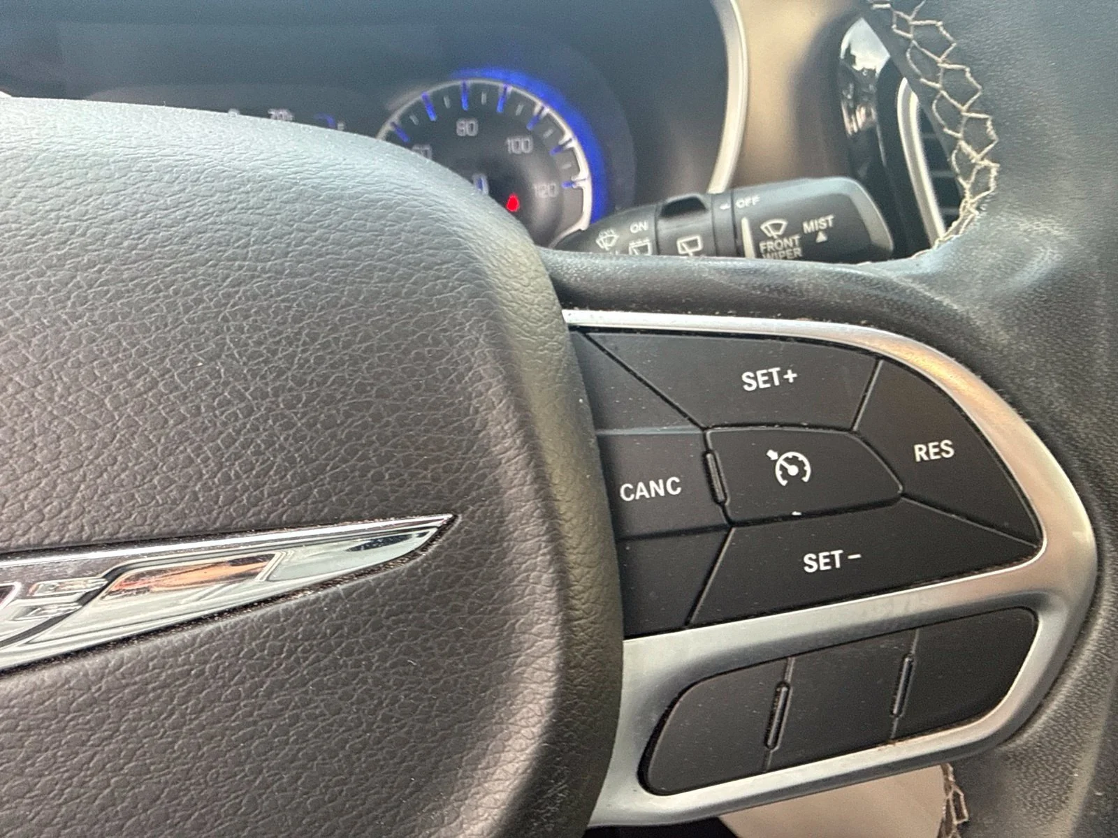 Used 2022 Silver Chrysler LX image 14