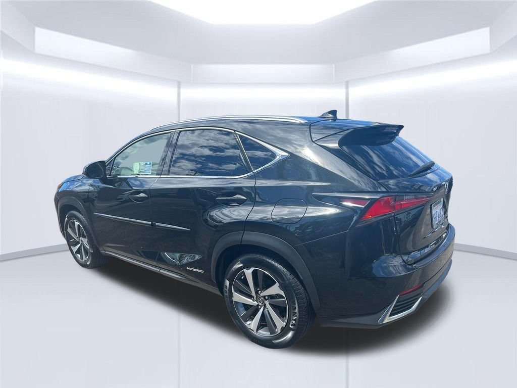 Used 2019 Black Lexus 300h image 3