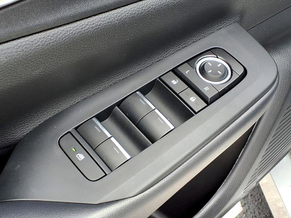 Used 2026 Cutting Edge Toyota XSE image 18