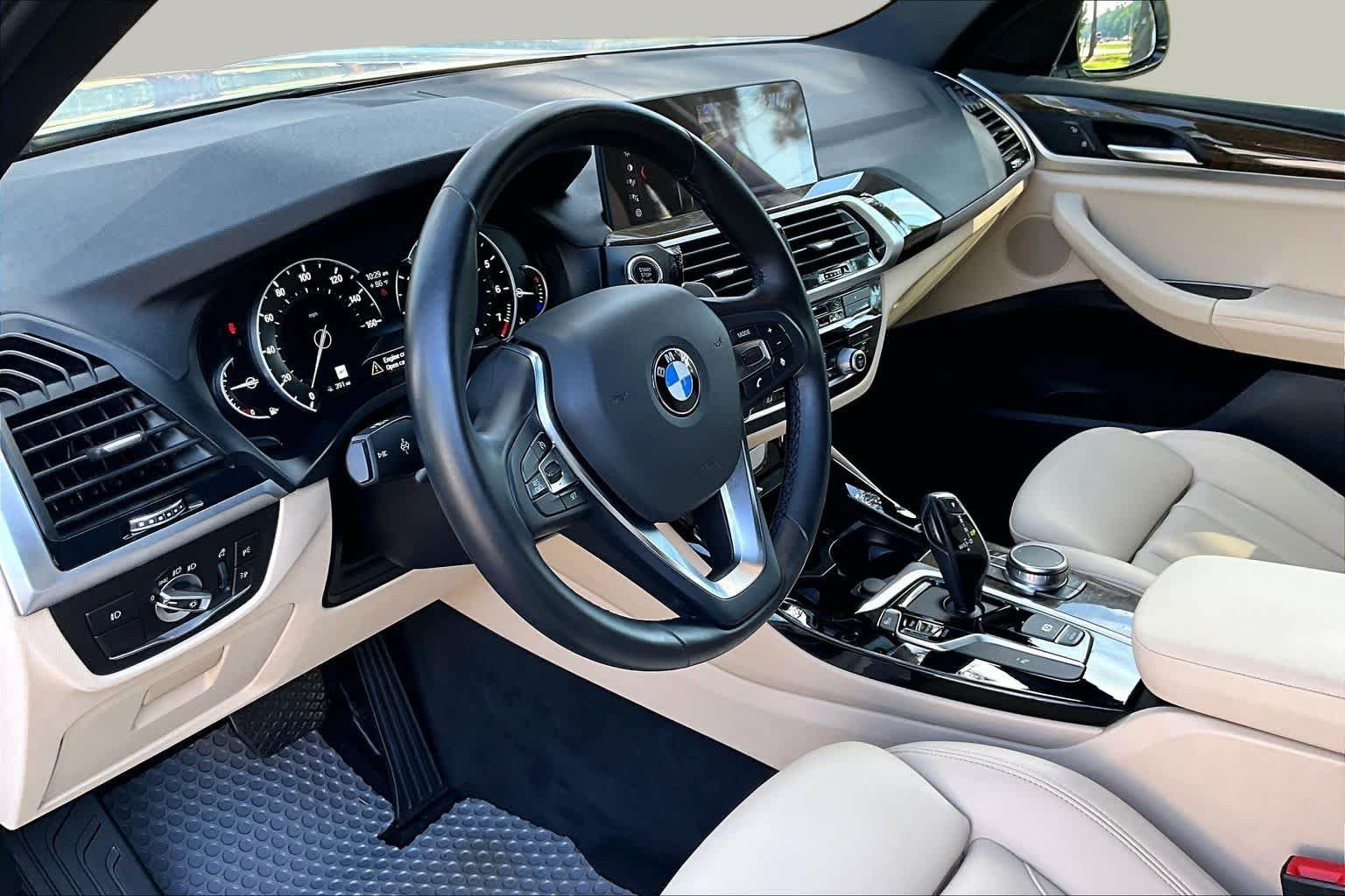 Used 2019 Alpine White BMW sDrive30i image 18