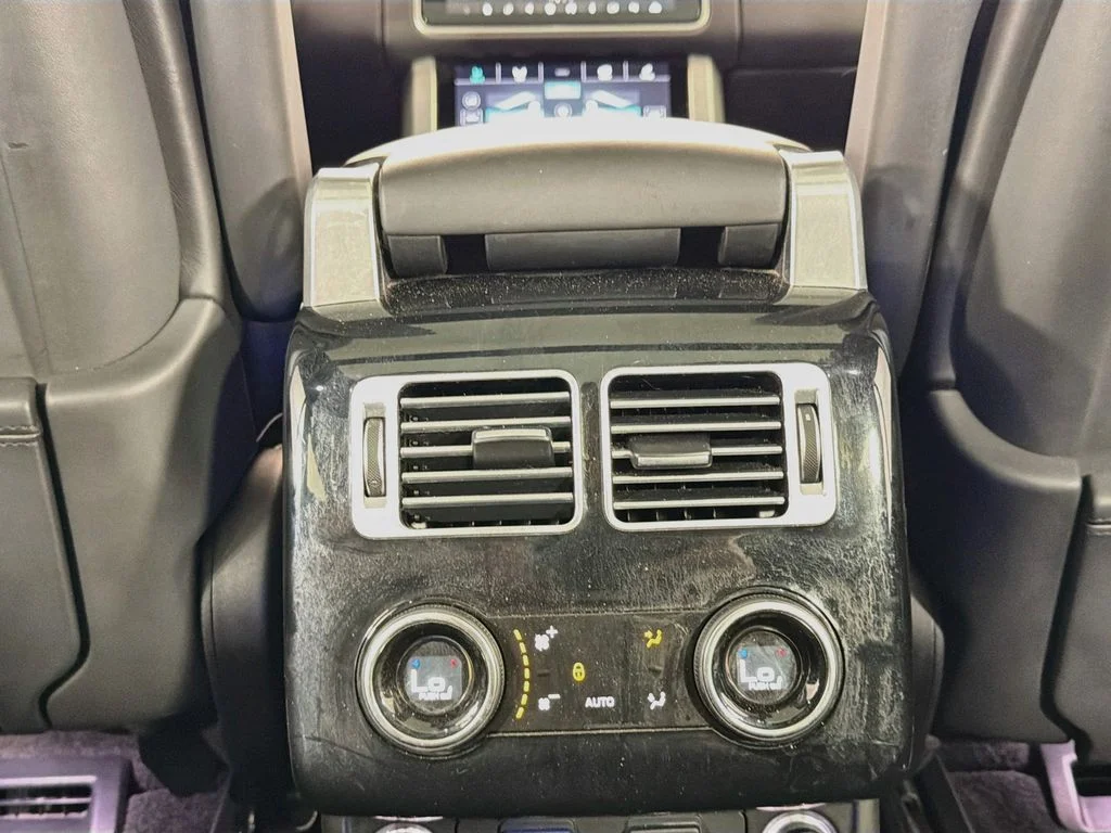 Used 2022 Green Land Rover Westminster image 27