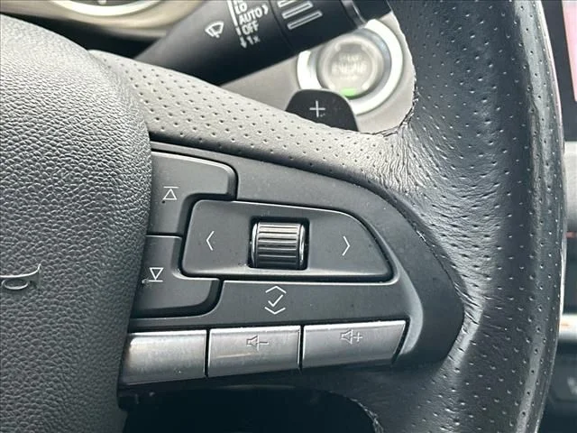 Used 2020 Red Cadillac Sport image 25
