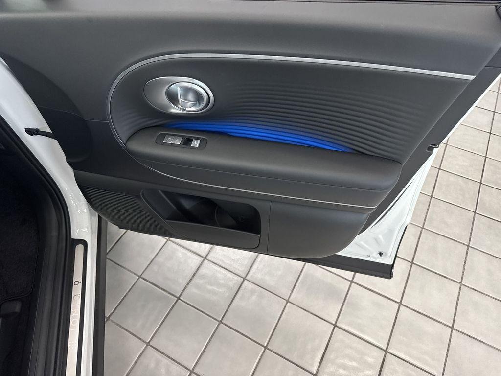2026 Hyundai IONIQ 9 SEL - Photo 14