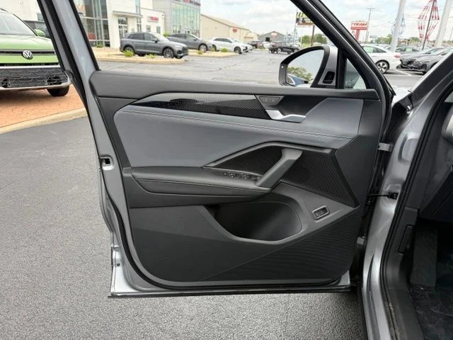 New 2026 Silver Volkswagen 2.0T SE image 13