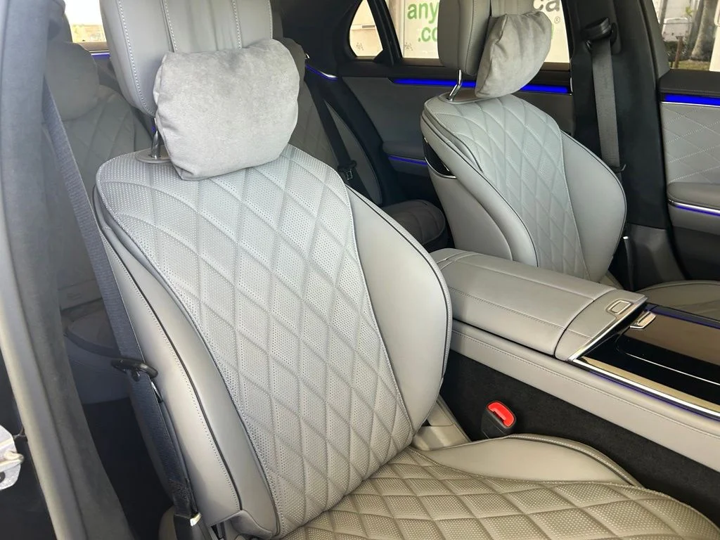 Used 2023 Silver Mercedes-Benz S 580 image 23