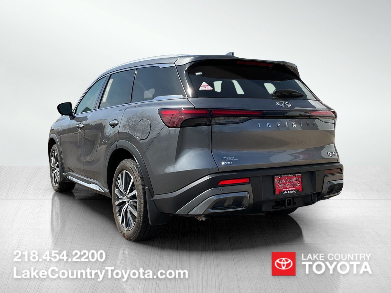 2025 INFINITI QX60 Sensory - Photo 3