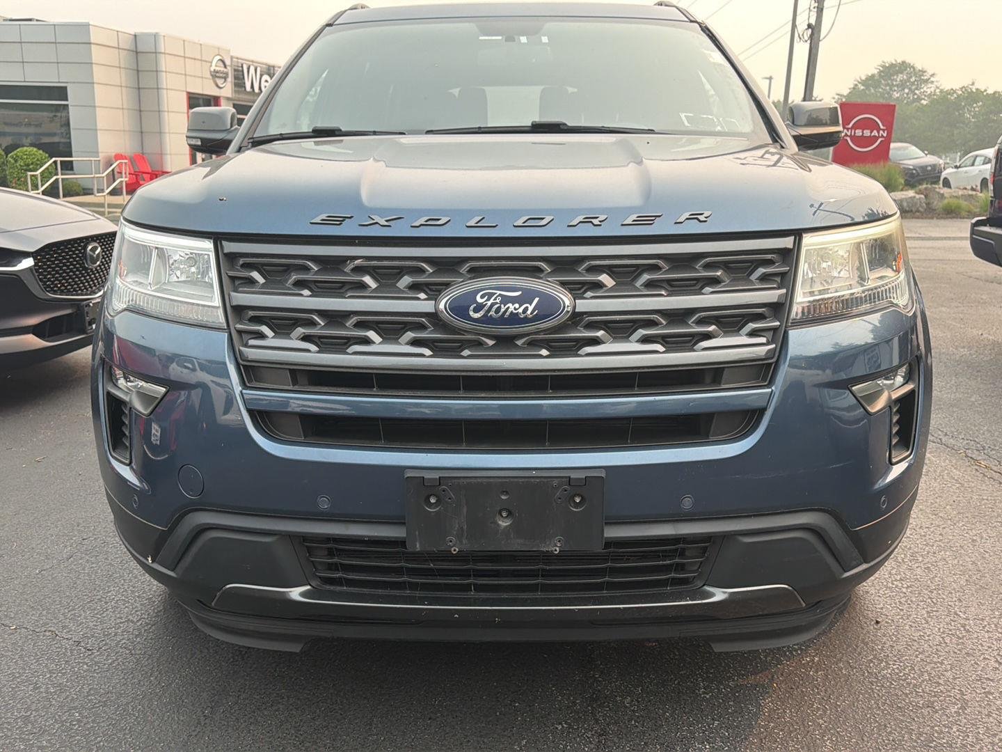 Used 2018 Blue Ford XLT image 2