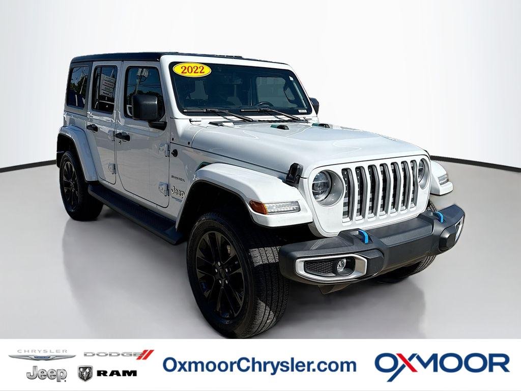 Used 2022 Bright White Clearcoat Jeep Unlimited Sahara image 1