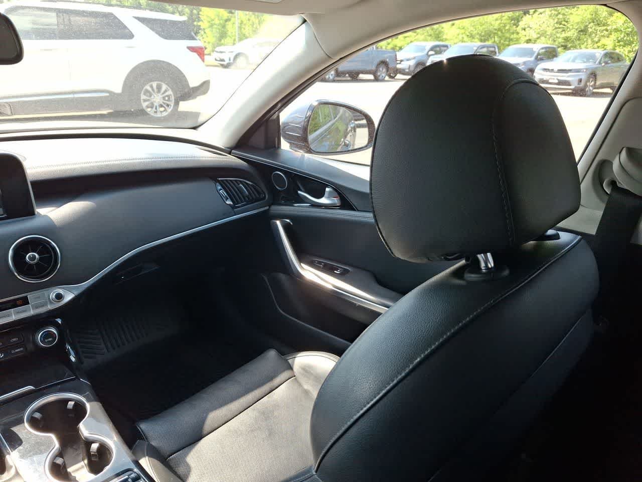 Certified Used 2019 Panthera Metallic Kia Base image 11