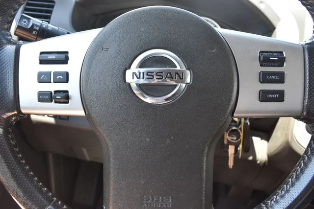 Used 2019 Blue Nissan PRO-4X image 20