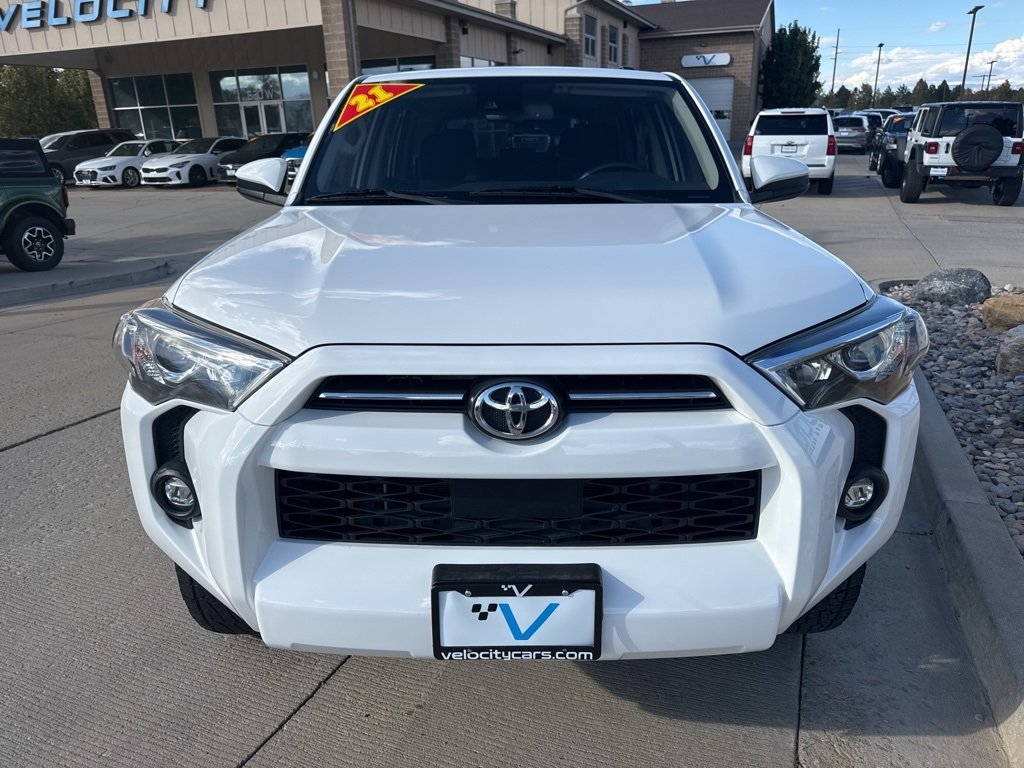 2021 Toyota 4Runner SR5 photo 2