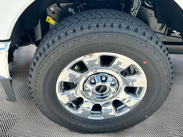 New 2026 White Metallic Ford King Ranch image 20