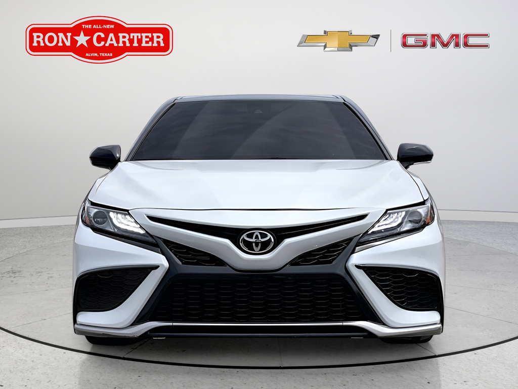Used 2022 White Toyota XSE V6 image 2